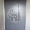 двустворчатая стальная дверь с верхней вставкой ДВТРМ-41, терморазрыв